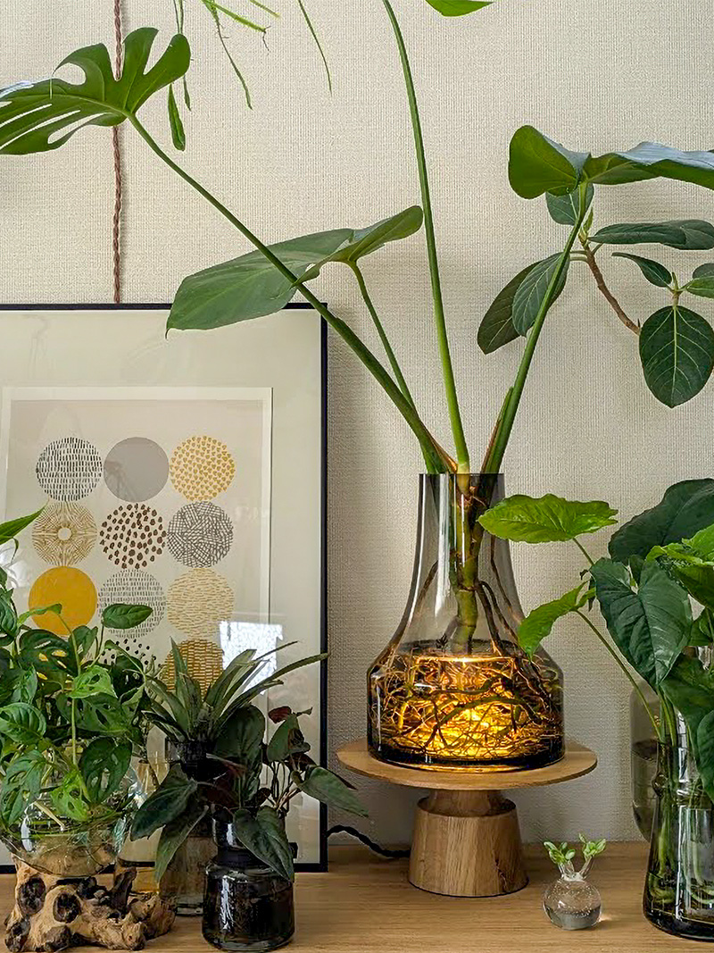 GLOAK TABLE LAMP
